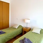 Noélia Villa